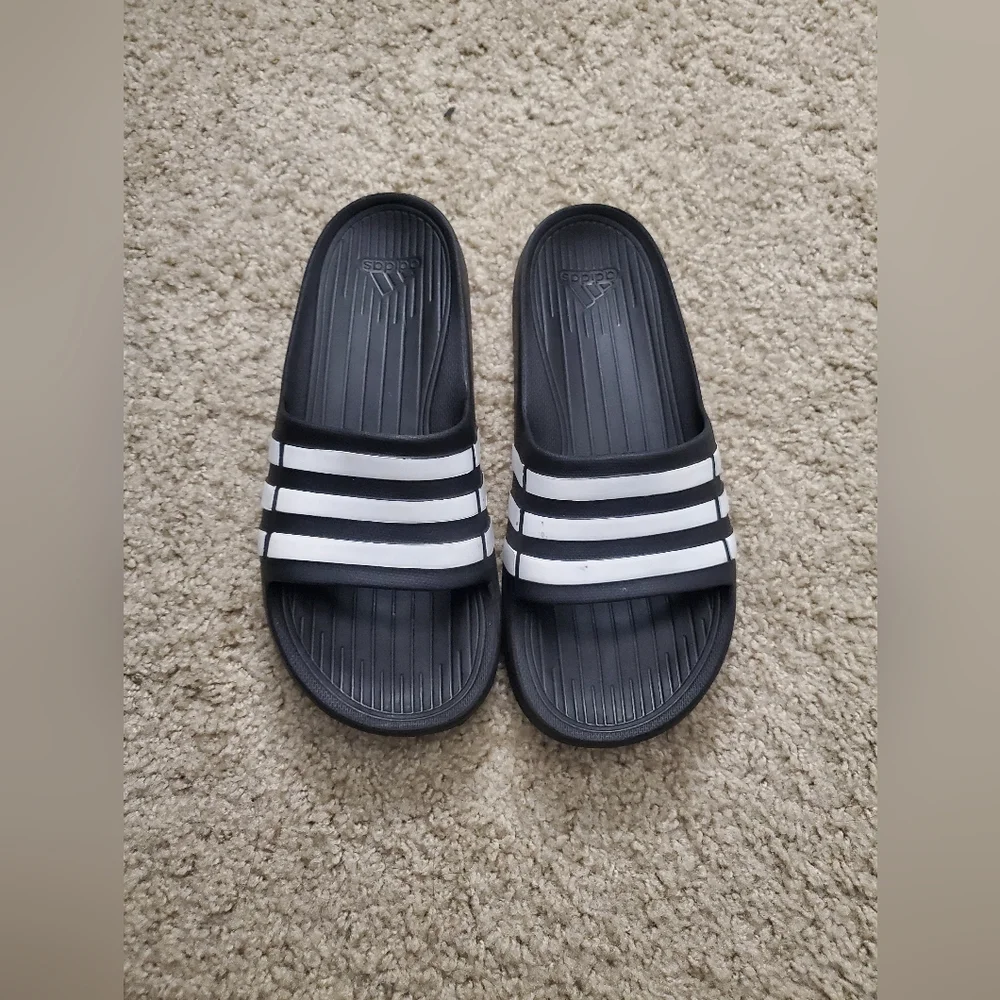 Adidas Slides - Picture 2 of 5